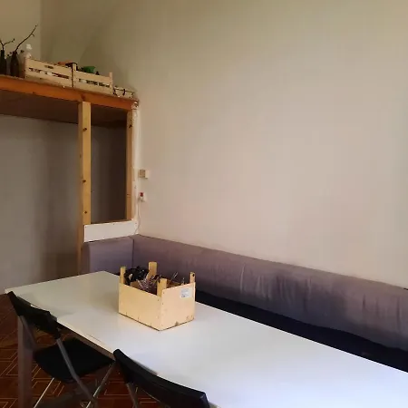 Downtown Minimalistic In Flatshare منزل للإقامة براغ