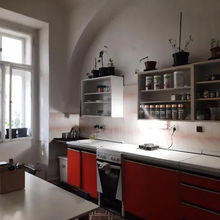 منزل للإقامة Downtown Minimalistic In Flatshare